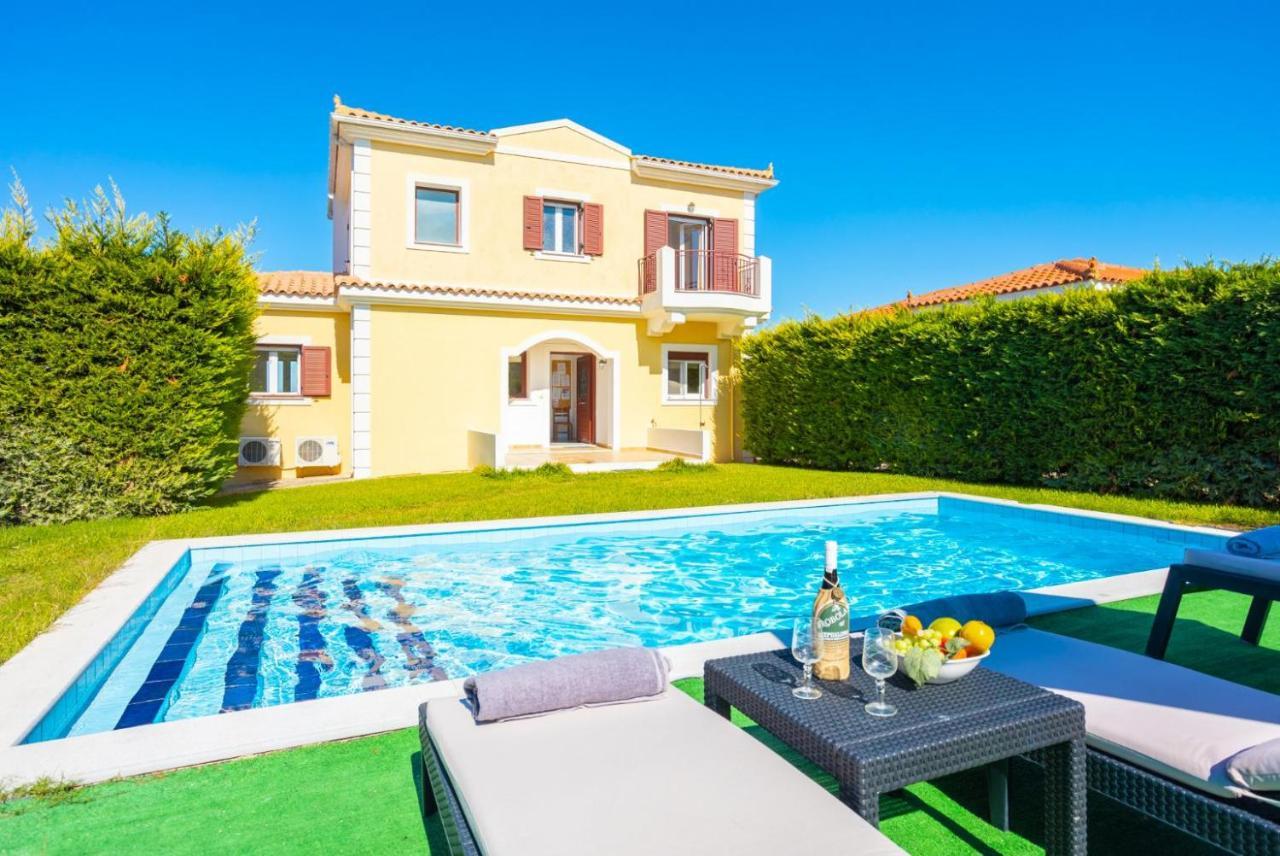 Villa Europe Thia Fokata Exterior foto